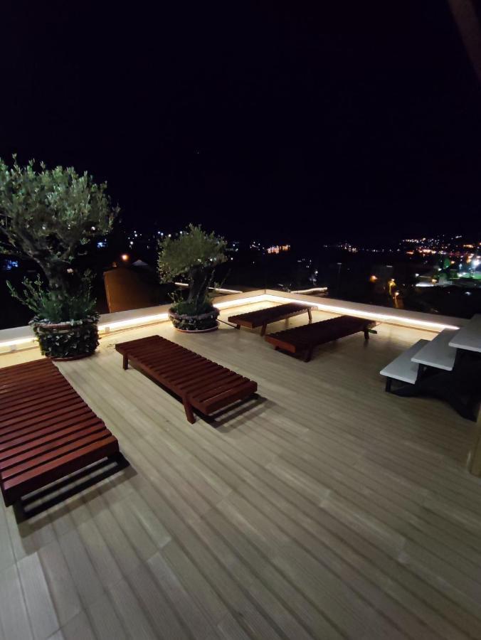 Vista Real Daire Kotor